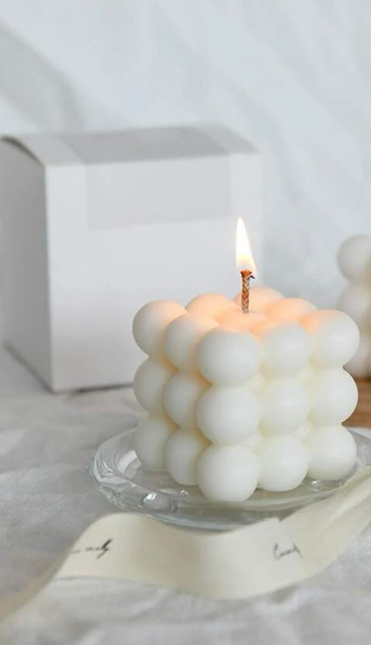 Bubble Cube Candle – Hellen's Boutique